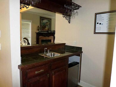 Other. Wet Bar