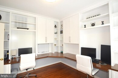 42084 Porch Light Dr, Aldie, VA 20105 - photo 5