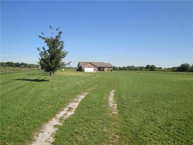 5770 E 300 S, Franklin, IN 46131 - photo 4