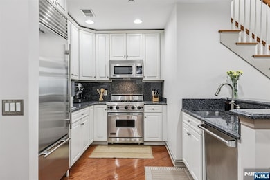The Views at Hudson Pointe unit 409, North Bergen, NJ 07047 - photo 5