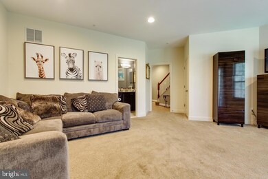 9711 Soothing Shade Way, Laurel, MD 20723 - photo 4