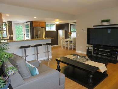 157 E Dunstable Rd, Nashua, NH 03062 - photo 4