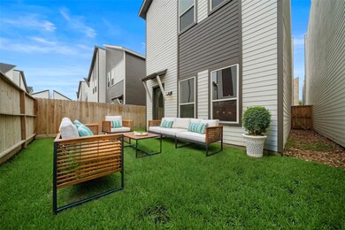 5821 Francis Oak Ln, Houston, TX 77091 - photo 6