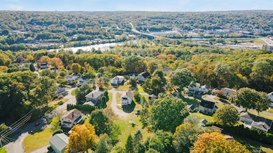 111 High St, Derby, CT 06418 - photo 5