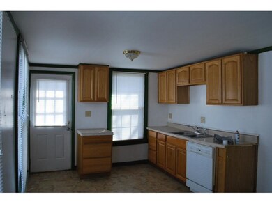 110 E Pine St, Johnson City, TN 37601 - photo 4