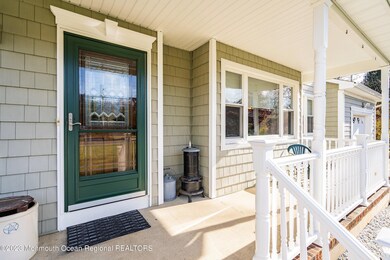 05-Front Porch