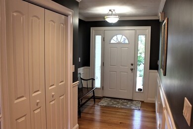 781 King St, Franklin, MA 02038 - photo 4