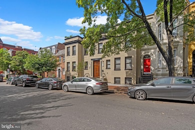 1318 35th St NW unit 7, Washington, DC 20007 - photo 3