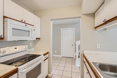 13 Kitchen