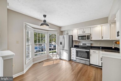 8018 Brightfield Rd, Ellicott City, MD 21043 - photo 7