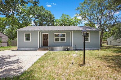 1603 Marilyn St, Rosenberg, TX 77471 - photo 2