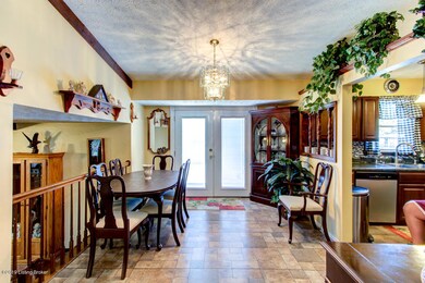 6801 Bainbridge Ct, Louisville, KY 40228 - photo 6