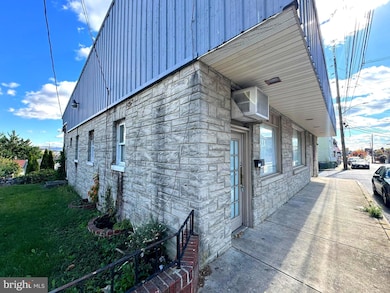 136 N Cannon Ave, Hagerstown, MD 21740 - photo 4