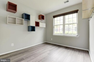 42769 Longworth Terrace unit 40C, Chantilly, VA 20152 - photo 6