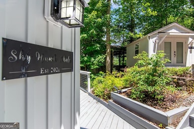 1056 Sky Hawk Mountain Rd, Hiawassee, GA 30546 - photo 4