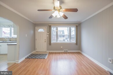 230 Fernwood Ave, Folsom, PA 19033 - photo 6