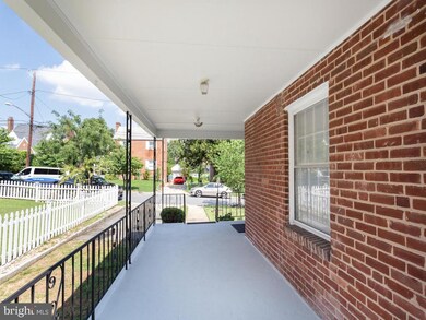 5903 Chillumgate Rd, Hyattsville, MD 20782 - photo 5