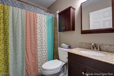 UPSTAIRS BATHROOM
