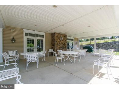 733 Creekside Dr unit 83, Brookhaven, PA 19015 - photo 7