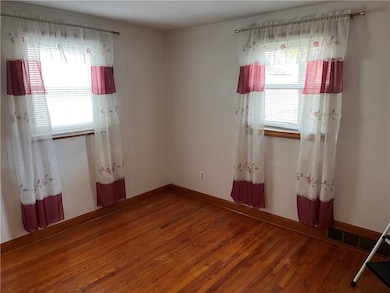 85 Rice St, Pawtucket, RI 02861 - photo 6