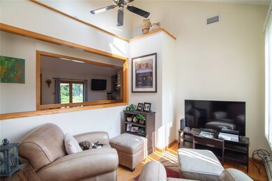 215 New Meadow Rd, Barrington, RI 02806 - photo 4