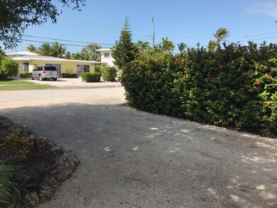 290 Front Driveway angle 1