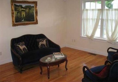 39 West St, Newton, MA 02458 - photo 2