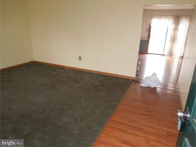 412 Calais Dr, Sellersville, PA 18960 - photo 4