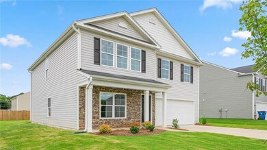 4561 Red Oak Dr, Trinity, NC 27370 - photo 3