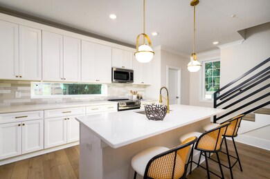 1150 Valdosta St unit 403, North Charleston, SC 29405 - photo 3