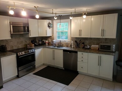 69 Wall St, Middleboro, MA 02346 - photo 4
