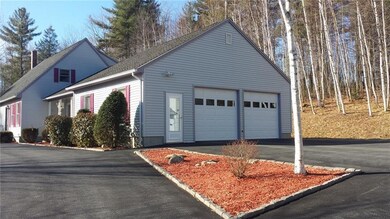 Very nice 2-car attached garage....