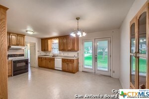 1020 E Humphreys St, Seguin, TX 78155 - photo 7