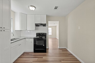 8244 Hartford St, Houston, TX 77017 - photo 5