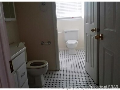 6642 Keeler Dr, Fayetteville, NC 28303 - photo 7