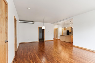 521 2nd St SE unit 209, Minneapolis, MN 55414 - photo 3