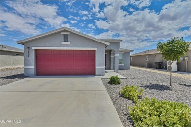 952 Orangetip Dr, El Paso, TX 79928 - photo 3
