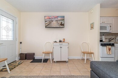 30 S Washington Ave unit 4, Margate City, NJ 08402 - photo 5