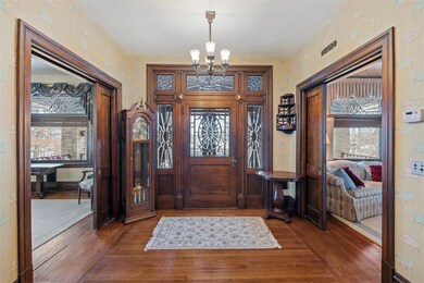 vestibule