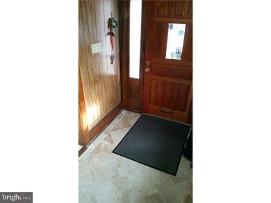 3310 Fairfield St, Reading, PA 19605 - photo 7