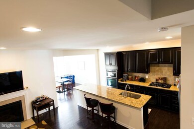 43277 Mitcham Square, Ashburn, VA 20148 - photo 6