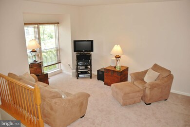 16 Mountain Lake Ct, Germantown, MD 20874 - photo 3