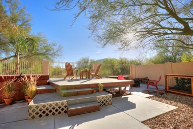 2027 E ROBIN LN