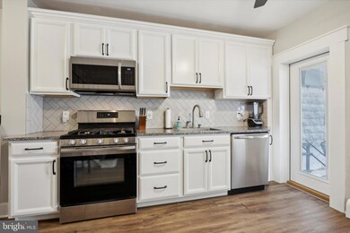 245 W 6th Ave, Conshohocken, PA 19428 - photo 7