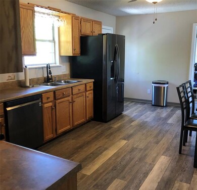 524 S Las Vegas Trail, Fort Worth, TX 76108 - photo 6