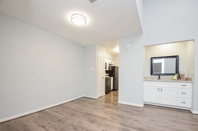 5711 Sugar Hill Dr unit 54, Houston, TX 77057 - photo 6