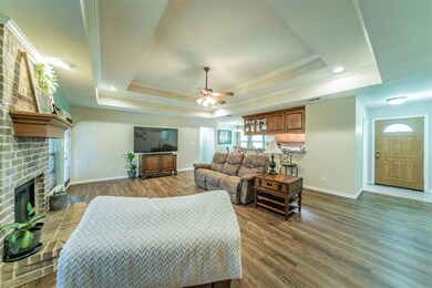 4036 Country Meadows Cir, Granbury, TX 76049 - photo 6