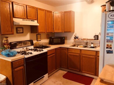 Unit 1 kitchen