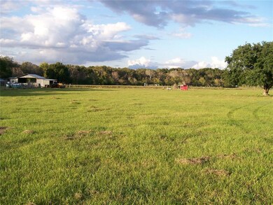 0 E Sligh Ave unit T3428733, Tampa, FL 33610 - photo 3