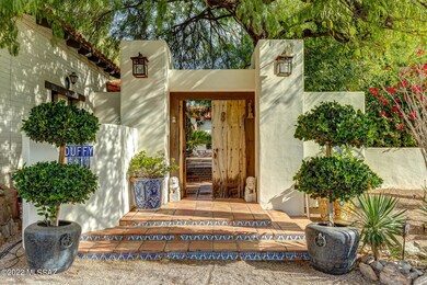 Courtyard Entry
